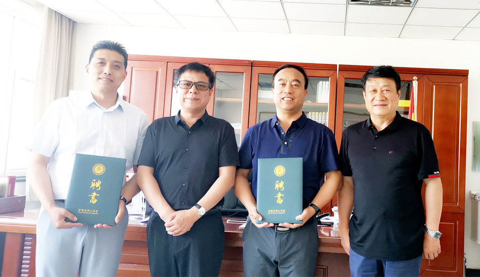 5d046c7eec411.jpg 5d046c7eec411.jpg