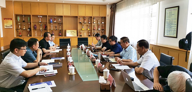 5d0c9f7fee669.jpg 5d0c9f7fee669.jpg