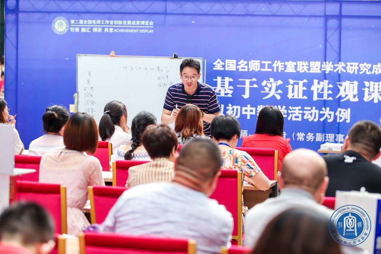 5d5df91a63940.jpg 5d5df91a63940.jpg