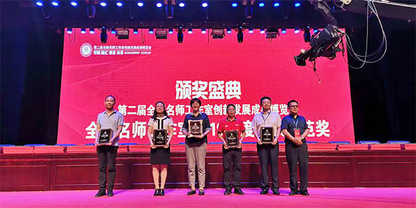 5d5e046f2d22a.jpg 5d5e046f2d22a.jpg