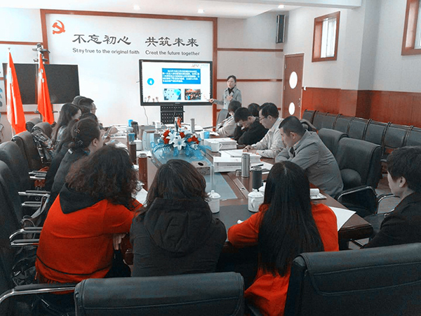 5d64e018c653c.jpg 5d64e018c653c.jpg