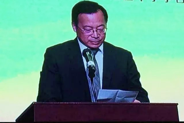 5d6f86dbe7e7e.jpg 5d6f86dbe7e7e.jpg