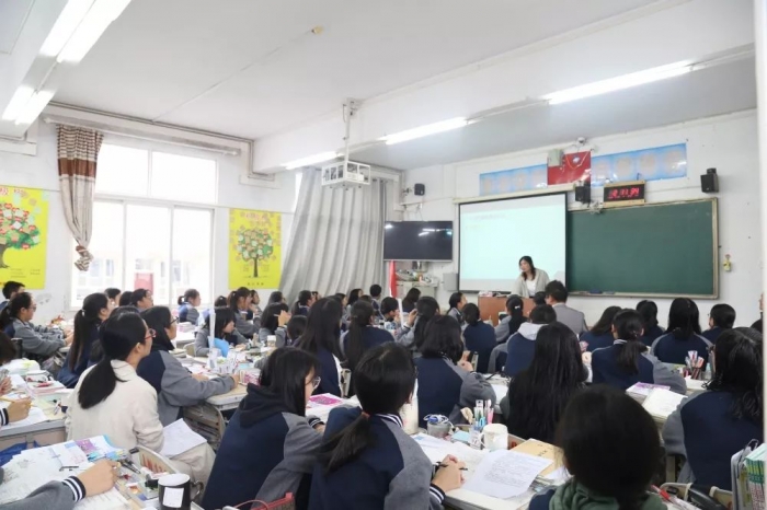 5d91b7bface63.jpg 5d91b7bface63.jpg