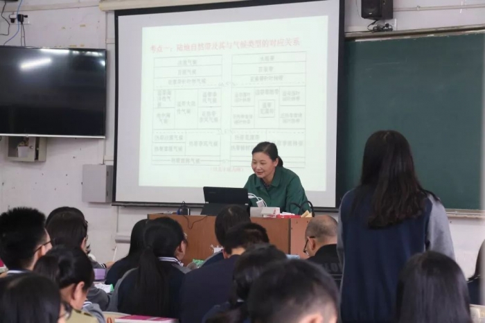 5d91c551bcc72.jpg 5d91c551bcc72.jpg