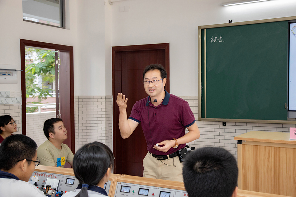 5e95cd19119a5.jpg 5e95cd19119a5.jpg